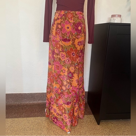 Free People Femme Edge Floral Print Maxi Skirt - Sz 8 NWOT - Picture 4 of 5
